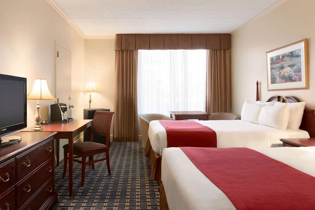 Travelodge By Wyndham Quebec City Hotel & Convention Centre Rom bilde